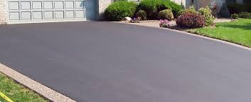 Best Custom Driveway Design  in Mart, TX